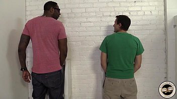 Videos porno com orgasmo de negros gay arrebentando cu