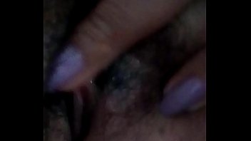 Barulhinho dedos na buceta asmr lesbico