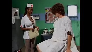 Enfermeira amarrada anime hentai enfermeira
