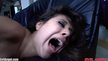 Annie intense orgasm porn