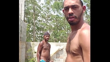 Filme porno gay amador negro pagando divida