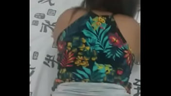 Vestido curto estampado para gorda