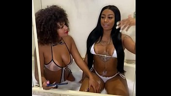 Video de porno comeundo de lesbicas brasileiras