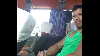 Irmaos dotados no ônibus gay sexo