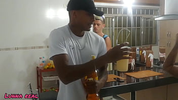 Filme porno na cozinha