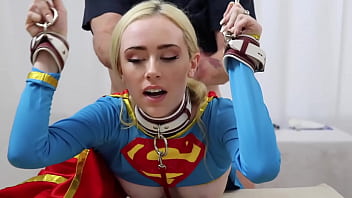 Cosplay supergirl porn