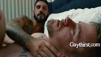 Video gay porno mendigo